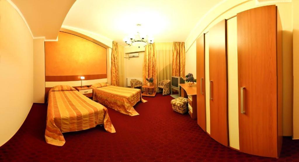 Hotel Andre'S Craiova Exteriér fotografie